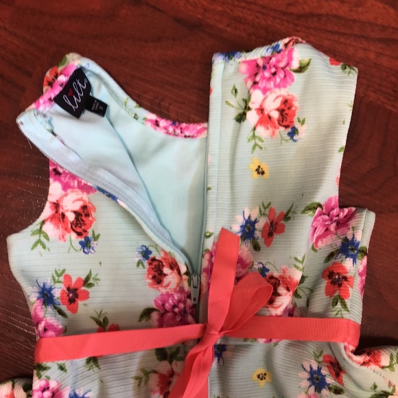 Floral Spring Dress - Picture 3 of 6